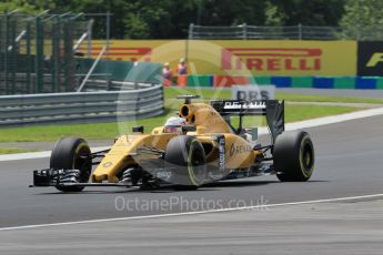 World © Octane Photographic Ltd. Renault Sport F1 Team RS16 - Kevin Magnussen. Friday 22nd July 2016, F1 Hungarian GP Practice 2, Hungaroring, Hungary. Digital Ref : 1641CB1D6751