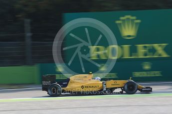 World © Octane Photographic Ltd. Renault Sport F1 Team RS16 – Jolyon Palmer. Friday 2nd September 2016, F1 Italian GP Practice 1, Monza, Italy. Digital Ref :1697LB2D5556