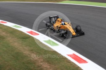 World © Octane Photographic Ltd. Renault Sport F1 Team RS16 – Jolyon Palmer. Friday 2nd September 2016, F1 Italian GP Practice 2, Monza, Italy. Digital Ref : 1699LB1D6145