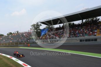 World © Octane Photographic Ltd. Red Bull Racing RB12 – Daniel Ricciardo. Friday 2nd September 2016, F1 Italian GP Practice 2, Monza, Italy. Digital Ref : 1699LB2D5986