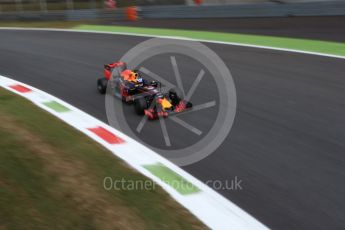 World © Octane Photographic Ltd. Red Bull Racing RB12 – Daniel Ricciardo. Friday 2nd September 2016, F1 Italian GP Practice 2, Monza, Italy. Digital Ref : 1699LB2D6020