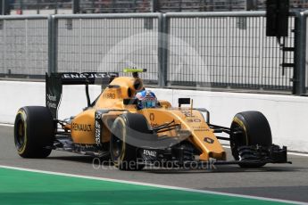 World © Octane Photographic Ltd. Renault Sport F1 Team RS16 – Jolyon Palmer. Saturday 3rd September 2016, F1 Italian GP Practice 3, Monza, Italy. Digital Ref :1704LB1D7804