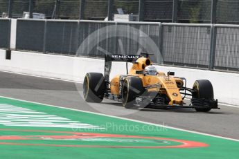 World © Octane Photographic Ltd. Renault Sport F1 Team RS16 - Kevin Magnussen. Saturday 3rd September 2016, F1 Italian GP Practice 3, Monza, Italy. Digital Ref :1704LB1D7829