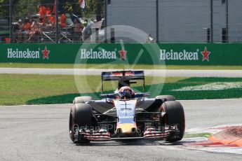 World © Octane Photographic Ltd. Scuderia Toro Rosso STR11 – Daniil Kvyat. Saturday 3rd September 2016, F1 Italian GP Qualifying, Monza, Italy. Digital Ref :1705LB1D8169