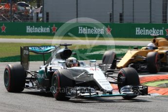 World © Octane Photographic Ltd. Mercedes AMG Petronas W07 Hybrid – Lewis Hamilton and Renault Sport F1 Team RS16 - Kevin Magnussen. Saturday 3rd September 2016, F1 Italian GP Qualifying, Monza, Italy. Digital Ref :1705LB1D8480