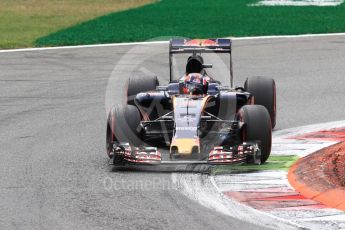 World © Octane Photographic Ltd. Scuderia Toro Rosso STR11 – Daniil Kvyat. Sunday 4th September 2016, F1 Italian GP Race, Monza, Italy. Digital Ref :1710LB1D0522