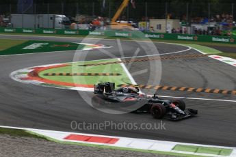 World © Octane Photographic Ltd. McLaren Honda MP4-31 – Jenson Button. Sunday 4th September 2016, F1 Italian GP Race, Monza, Italy. Digital Ref :1710LB2D7165