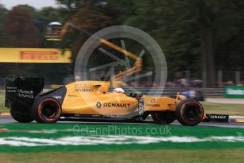 World © Octane Photographic Ltd. Renault Sport F1 Team RS16 - Kevin Magnussen. Sunday 4th September 2016, F1 Italian GP Race, Monza, Italy. Digital Ref :1710LB2D7376