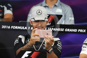 World © Octane Photographic Ltd. F1 Singapore GP FIA Driver Press Conference, Suzuka Circuit, Suzuka, Japan. Thursday 6th October 2016. Mercedes AMG Petronas – Lewis Hamilton. Digital Ref : 1727LB1D3143