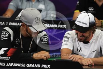 World © Octane Photographic Ltd. F1 Singapore GP FIA Driver Press Conference, Suzuka Circuit, Suzuka, Japan. Thursday 6th October 2016. Mercedes AMG Petronas – Lewis Hamilton and McLaren Honda - Fernando Alonso chat. Digital Ref : 1727LB1D3296