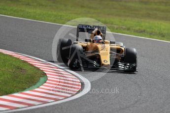 World © Octane Photographic Ltd. Renault Sport F1 Team RS16 - Kevin Magnussen. Friday 7th October 2016, F1 Japanese GP - Practice 1, Suzuka Circuit, Suzuka, Japan. Digital Ref :1728LB1D3892