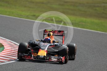 World © Octane Photographic Ltd. Red Bull Racing RB12 – Max Verstappen. Friday 7th October 2016, F1 Japanese GP - Practice 1, Suzuka Circuit, Suzuka, Japan. Digital Ref :1728LB1D4036