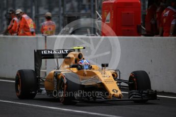 World © Octane Photographic Ltd. Renault Sport F1 Team RS16 – Jolyon Palmer. Saturday 8th October 2016, F1 Japanese GP - Practice 3, Suzuka Circuit, Suzuka, Japan. Digital Ref : 1732LB2D3198
