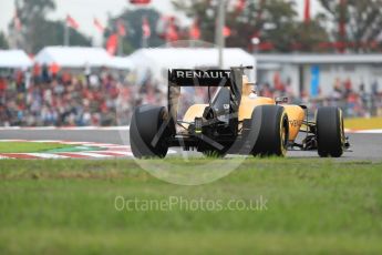 World © Octane Photographic Ltd. Renault Sport F1 Team RS16 - Kevin Magnussen. Saturday 8th October 2016, F1 Japanese GP - Qualifying, Suzuka Circuit, Suzuka, Japan. Digital Ref : 1733LB1D6492