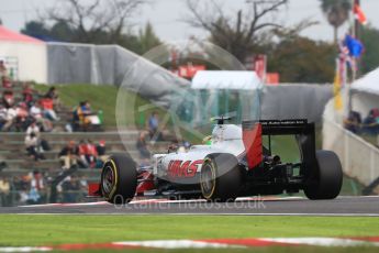 World © Octane Photographic Ltd. Haas F1 Team VF-16 - Esteban Gutierrez. Saturday 8th October 2016, F1 Japanese GP - Qualifying, Suzuka Circuit, Suzuka, Japan. Digital Ref : 1733LB1D6746