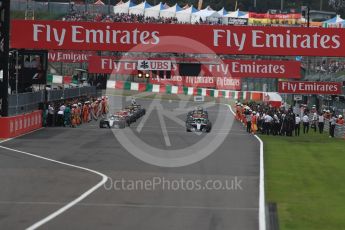 World © Octane Photographic Ltd. The grid is cleared ready for the green flag lap. Sunday 9th October 2016, F1 Japanese GP - Race. Suzuka Circuit, Suzuka, Japan. Digital Ref :