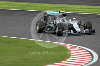 World © Octane Photographic Ltd. Mercedes AMG Petronas W07 Hybrid – Nico Rosberg. Sunday 9th October 2016, F1 Japanese GP - Race. Suzuka Circuit, Suzuka, Japan. Digital Ref :