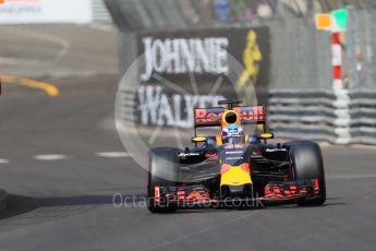 World © Octane Photographic Ltd. Red Bull Racing RB12 – Daniel Ricciardo. Saturday 28th May 2016, F1 Monaco GP Practice 3, Monaco, Monte Carlo. Digital Ref : 1568CB7D2006