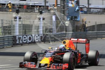 World © Octane Photographic Ltd. Red Bull Racing RB12 – Daniel Ricciardo. Saturday 28th May 2016, F1 Monaco GP Qualifying, Monaco, Monte Carlo. Digital Ref :