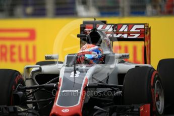 World © Octane Photographic Ltd. Haas F1 Team VF-16 – Romain Grosjean. Saturday 17th September 2016, F1 Singapore GP Practice 3, Marina Bay Circuit, Singapore. Digital Ref : 1720CB1D6177