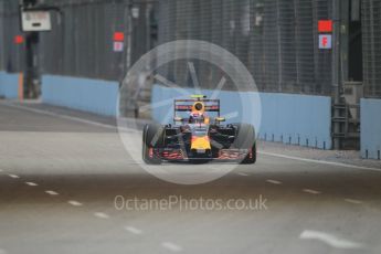 World © Octane Photographic Ltd. Red Bull Racing RB12 – Max Verstappen. Saturday 17th September 2016, F1 Singapore GP Practice 3, Marina Bay Circuit, Singapore. Digital Ref : 1720CB1D6467