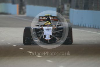 World © Octane Photographic Ltd. Sahara Force India VJM09 - Sergio Perez. Saturday 17th September 2016, F1 Singapore GP Practice 3, Marina Bay Circuit, Singapore. Digital Ref : 1720CB1D6510