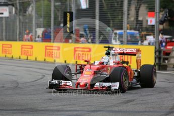 World © Octane Photographic Ltd. Scuderia Ferrari SF16-H – Sebastian Vettel. Saturday 17th September 2016, F1 Singapore GP Practice 3, Marina Bay Circuit, Singapore. Digital Ref : 1720CB5D5821