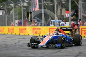 World © Octane Photographic Ltd. Manor Racing MRT05 - Pascal Wehrlein. Saturday 17th September 2016, F1 Singapore GP Practice 3, Marina Bay Circuit, Singapore. Digital Ref : 1720CB5D5833