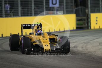 World © Octane Photographic Ltd. Renault Sport F1 Team RS16 – Jolyon Palmer. Saturday 17th September 2016, F1 Singapore GP Qualifying, Marina Bay Circuit, Singapore. Digital Ref :1721CB1D6682