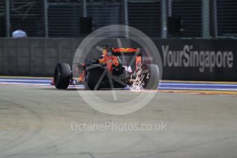 World © Octane Photographic Ltd. Red Bull Racing RB12 – Daniel Ricciardo. Saturday 17th September 2016, F1 Singapore GP Qualifying, Marina Bay Circuit, Singapore. Digital Ref :1721CB1D6871