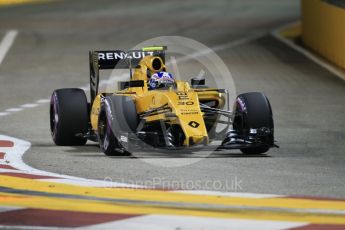 World © Octane Photographic Ltd. Renault Sport F1 Team RS16 – Jolyon Palmer. Saturday 17th September 2016, F1 Singapore GP Qualifying, Marina Bay Circuit, Singapore. Digital Ref :1721CB1D6883