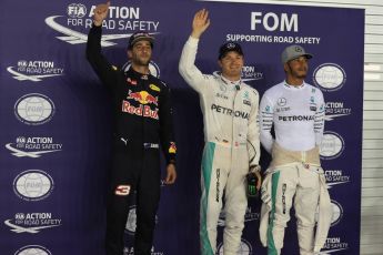 World © Octane Photographic Ltd. Mercedes AMG Petronas W07 Hybrid – Nico Rosberg (pole) and Lewis Hamilton (3rd) with Red Bull Racing RB12 – Daniel Ricciardo (2nd). Saturday 17th September 2016, F1 Singapore GP Qualifying, Marina Bay Circuit, Singapore. Digital Ref :1721LB1D0985