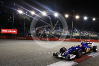 World © Octane Photographic Ltd. Sauber F1 Team C35 – Felipe Nasr. Saturday 17th September 2016, F1 Singapore GP Qualifying, Marina Bay Circuit, Singapore. Digital Ref :1721LB2D0397
