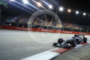 World © Octane Photographic Ltd. Mercedes AMG Petronas W07 Hybrid – Nico Rosberg. Saturday 17th September 2016, F1 Singapore GP Qualifying, Marina Bay Circuit, Singapore. Digital Ref :1721LB2D0407