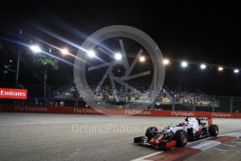 World © Octane Photographic Ltd. Haas F1 Team VF-16 – Romain Grosjean. Saturday 17th September 2016, F1 Singapore GP Qualifying, Marina Bay Circuit, Singapore. Digital Ref :1721LB2D0416