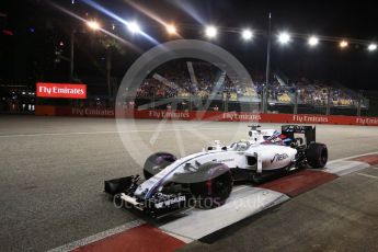 World © Octane Photographic Ltd. Williams Martini Racing, Williams Mercedes FW38 – Felipe Massa. Saturday 17th September 2016, F1 Singapore GP Qualifying, Marina Bay Circuit, Singapore. Digital Ref :1721LB2D0464