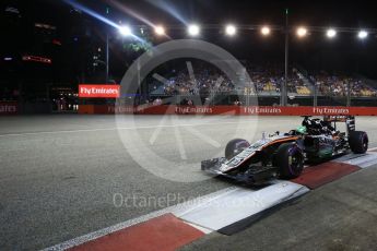 World © Octane Photographic Ltd. Sahara Force India VJM09 - Nico Hulkenberg. Saturday 17th September 2016, F1 Singapore GP Qualifying, Marina Bay Circuit, Singapore. Digital Ref :1721LB2D0718