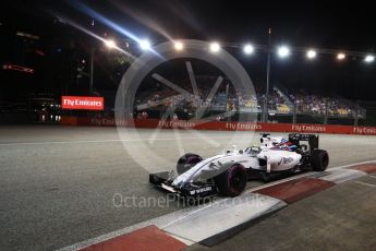 World © Octane Photographic Ltd. Williams Martini Racing, Williams Mercedes FW38 – Valtteri Bottas. Saturday 17th September 2016, F1 Singapore GP Qualifying, Marina Bay Circuit, Singapore. Digital Ref :1721LB2D0739