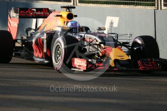 World © Octane Photographic Ltd. Red Bull Racing RB12 – Daniel Ricciardo. Friday 16th September 2016, F1 Singapore GP Practice 1, Marina Bay Circuit, Singapore. Digital Ref :