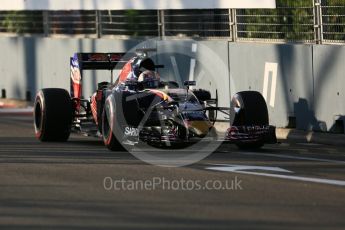 World © Octane Photographic Ltd. Scuderia Toro Rosso STR11 – Daniil Kvyat. Friday 16th September 2016, F1 Singapore GP Practice 1, Marina Bay Circuit, Singapore. Digital Ref :