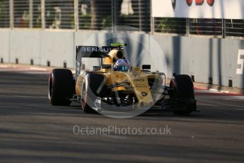 World © Octane Photographic Ltd. Renault Sport F1 Team RS16 – Jolyon Palmer. Friday 16th September 2016, F1 Singapore GP Practice 1, Marina Bay Circuit, Singapore. Digital Ref :