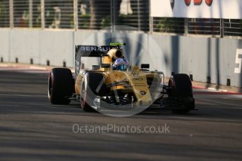 World © Octane Photographic Ltd. Renault Sport F1 Team RS16 – Jolyon Palmer. Friday 16th September 2016, F1 Singapore GP Practice 1, Marina Bay Circuit, Singapore. Digital Ref :