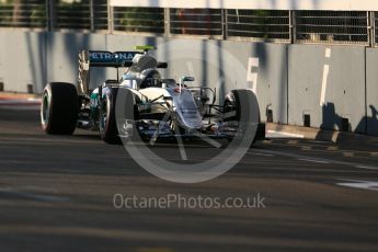 World © Octane Photographic Ltd. Mercedes AMG Petronas W07 Hybrid – Nico Rosberg. Friday 16th September 2016, F1 Singapore GP Practice 1, Marina Bay Circuit, Singapore. Digital Ref :