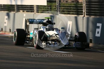 World © Octane Photographic Ltd. Mercedes AMG Petronas W07 Hybrid – Nico Rosberg. Friday 16th September 2016, F1 Singapore GP Practice 1, Marina Bay Circuit, Singapore. Digital Ref :