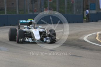 World © Octane Photographic Ltd. Mercedes AMG Petronas W07 Hybrid – Nico Rosberg. Friday 16th September 2016, F1 Singapore GP Practice 1, Marina Bay Circuit, Singapore. Digital Ref :