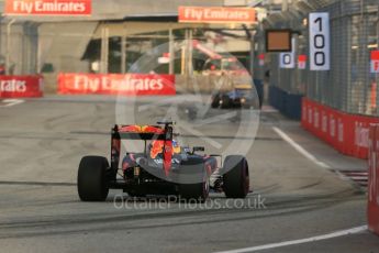 World © Octane Photographic Ltd. Red Bull Racing RB12 – Daniel Ricciardo and Sauber F1 Team C35 – Marcus Ericsson. Friday 16th September 2016, F1 Singapore GP Practice 1, Marina Bay Circuit, Singapore. Digital Ref :