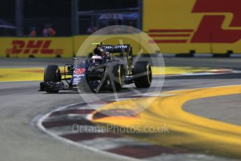 World © Octane Photographic Ltd. McLaren Honda MP4-31 – Jenson Button. Friday 16th September 2016, F1 Singapore GP Practice 1, Marina Bay Circuit, Singapore. Digital Ref :