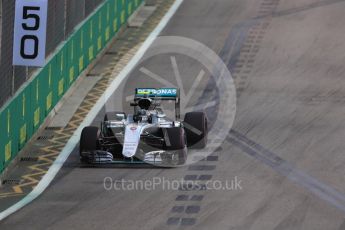 World © Octane Photographic Ltd. Mercedes AMG Petronas W07 Hybrid – Nico Rosberg. Friday 16th September 2016, F1 Singapore GP Practice 1, Marina Bay Circuit, Singapore. Digital Ref :