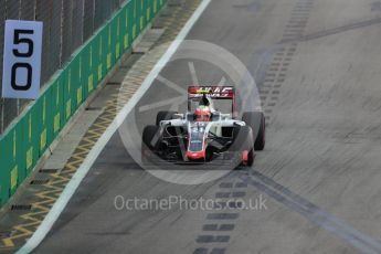 World © Octane Photographic Ltd. Haas F1 Team VF-16 - Esteban Gutierrez. Friday 16th September 2016, F1 Singapore GP Practice 1, Marina Bay Circuit, Singapore. Digital Ref :