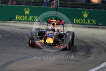 World © Octane Photographic Ltd. Red Bull Racing RB12 – Max Verstappen. Friday 16th September 2016, F1 Singapore GP Practice 1, Marina Bay Circuit, Singapore. Digital Ref :